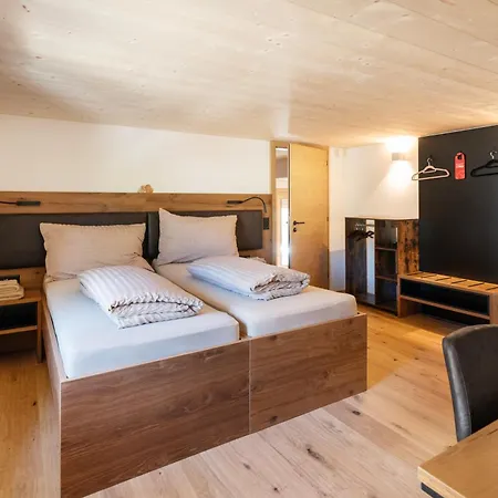 Frohe Aussicht Hotel *