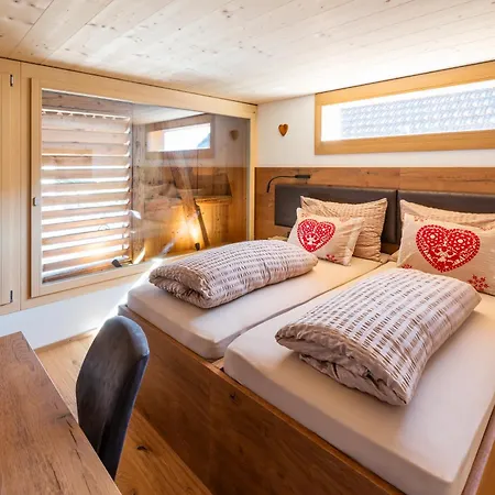 Frohe Aussicht Hotel *